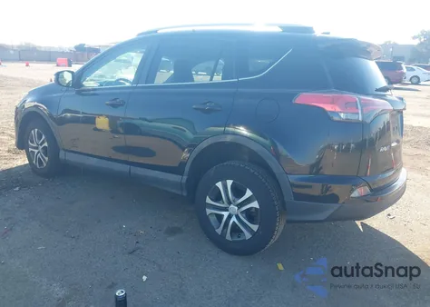 2016 Toyota Rav4 Le z USA, uszkodzony, nr VIN 2T3ZFREV9GW245352